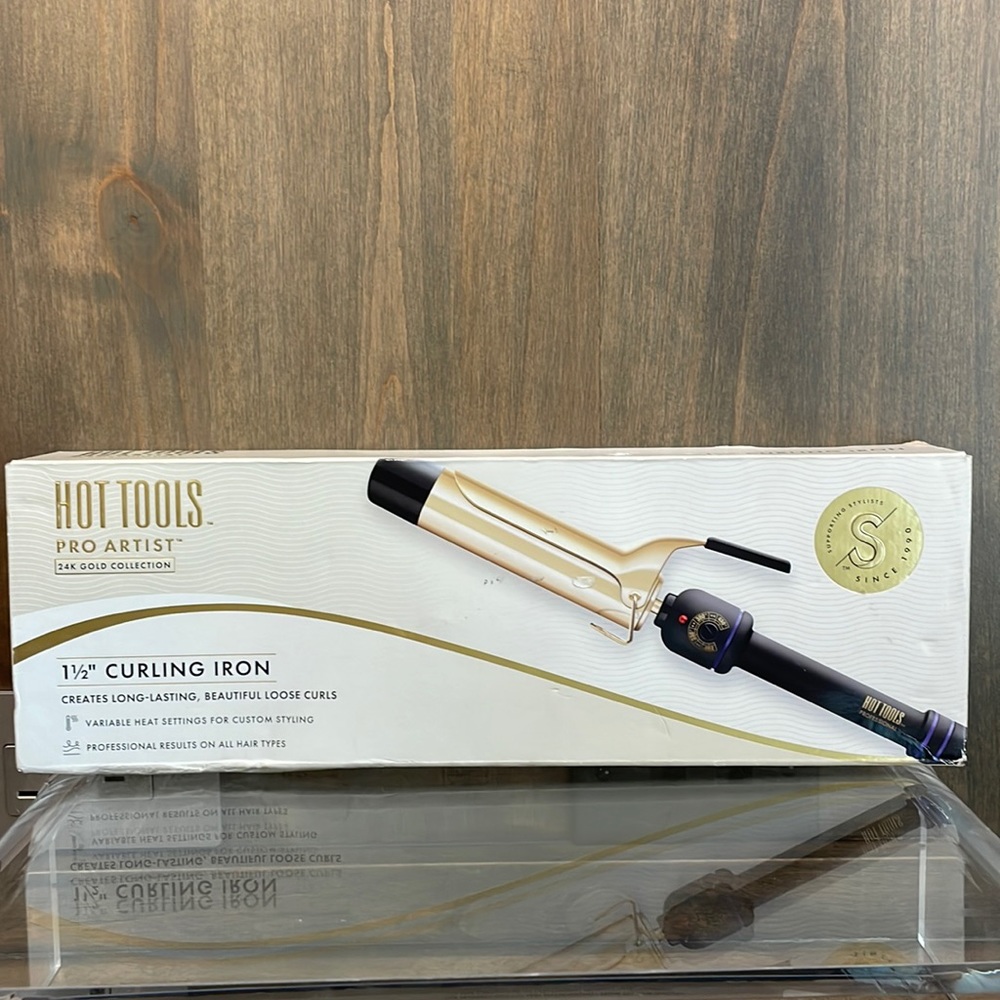 HOT TOOLS  24K Gold Curling Iron Wand, 1 1/2 inch